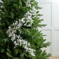 4 FT White Berry Holiday Garland