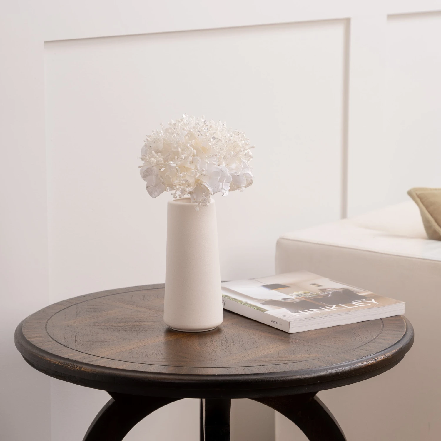 11" White Hydrangea Set Of 6 3 11" White Hydrangea Set Of 6 - Image 3