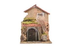 11" X 11" X 14" Italian Stable